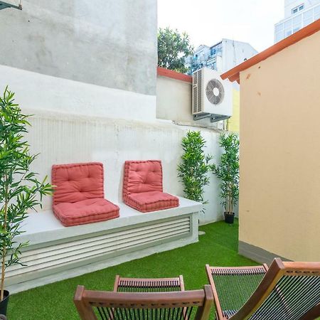 Sunny Apartment With Patio, By Timecooler リスボン エクステリア 写真